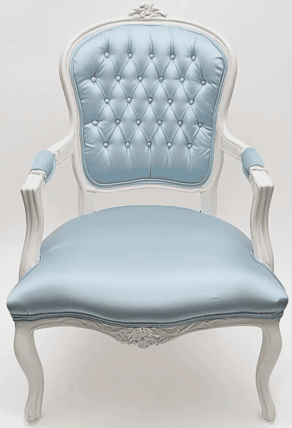 Louis XV pastelblauwe en witte fauteuil