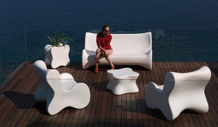 Canapé et fauteuil Pal blanc Karim Rashid Vondom