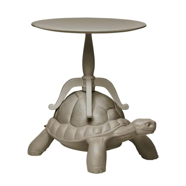 Table tortue grise Turtle carry Marcantonio Qeeboo