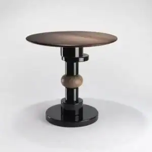 India Mahdavi - Table
