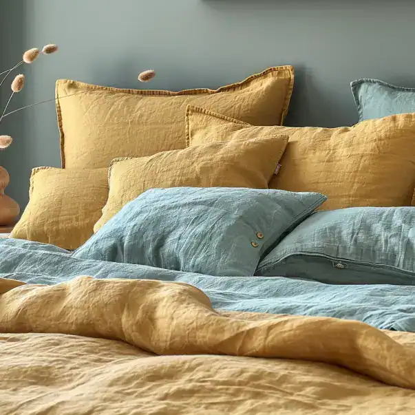 housse et taie doreiller en chanvre jaune et vert