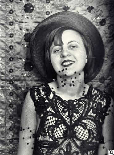 Gertrud Arndt - Auto-portrait