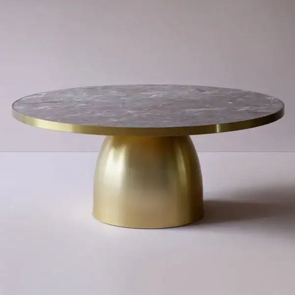 Table Lustre en bronze et marbre - Bethan Gray