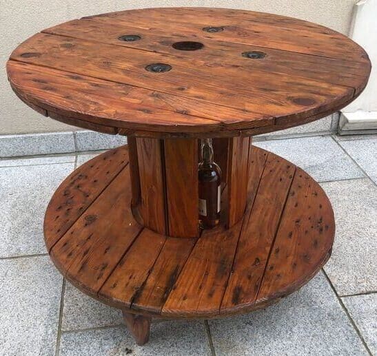 Table enrouleur de câble